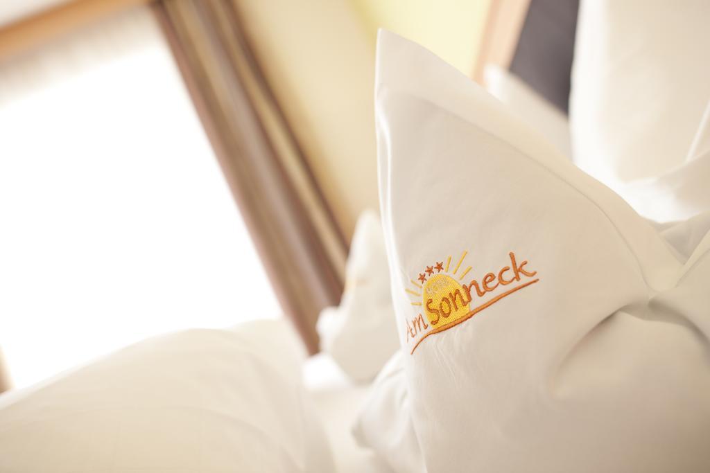 Hotel Am Sonneck Lagundo Kültér fotó